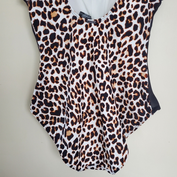 Dkny leopard swimsuit size 10 - Picture 3 of 4